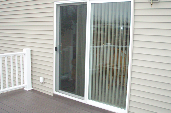Roseland-screen-door-repair